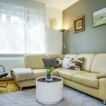 Yellow Bike Apartment 萨格勒布 外观 照片