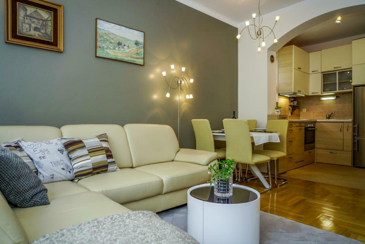 Yellow Bike Apartment 萨格勒布 外观 照片